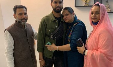 हापुड के आकाश को मिला पुर्नजन्म ,परिवार में दौड़ी खुशी की लहर