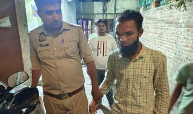 Hapur : नन्हे मासूमों बच्चो से अश्लील करतूत अंजाम देने वाले आरोपी मुस्लिम युवक को लोगो ने पकड़ा ।  जानिए क्या है पूरा मामला